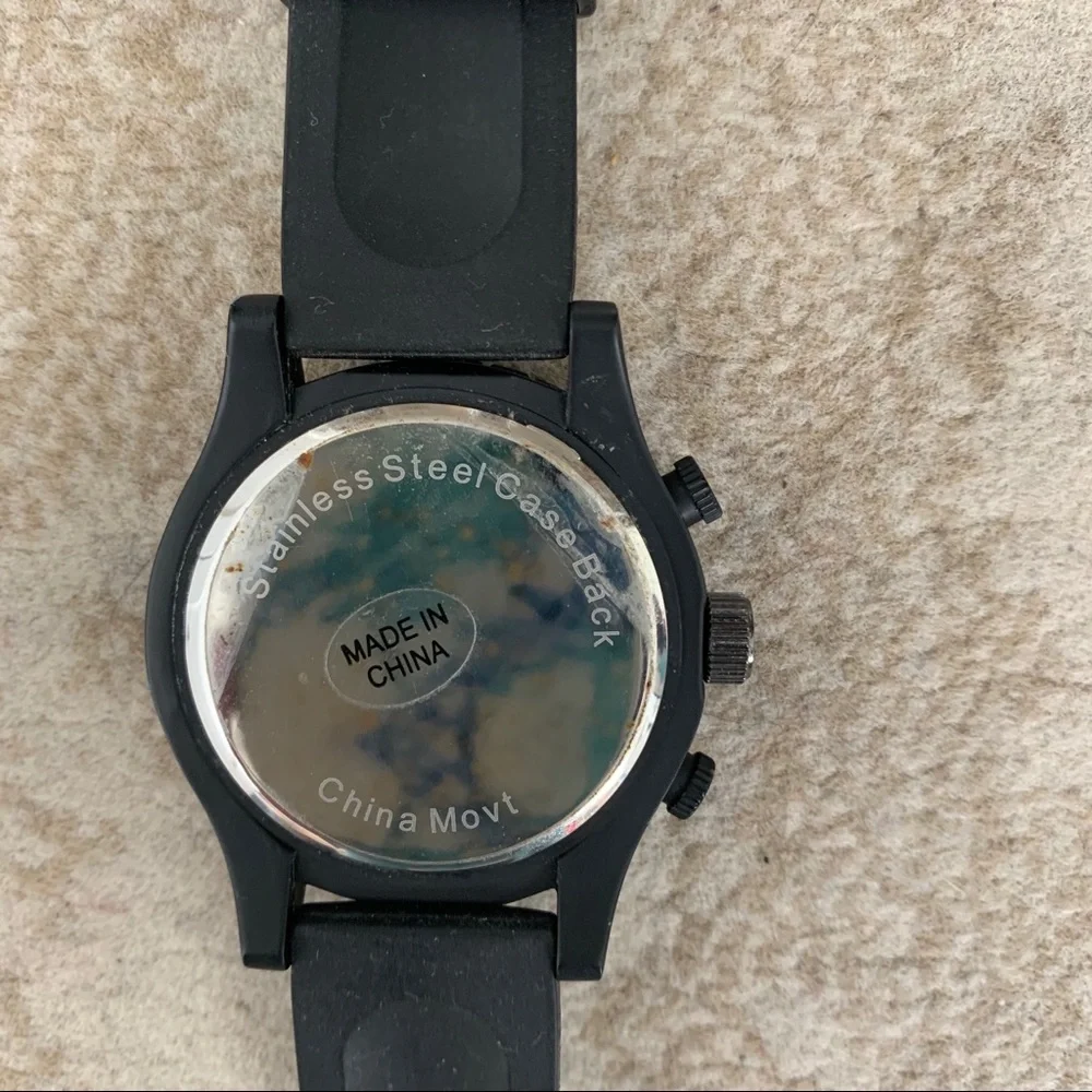 Forever 21 watch analog black rubber band Stainless Steel copper men’s unisex